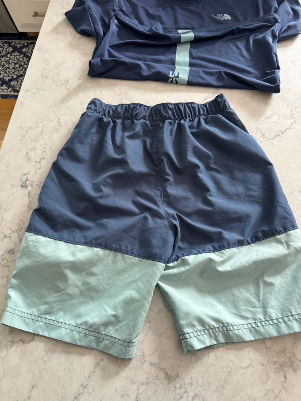 The North Face Boys Rash Guard Swim Set Blue Aqua Shorts Youth Large 14/16 UPF - Picture 8 of 11